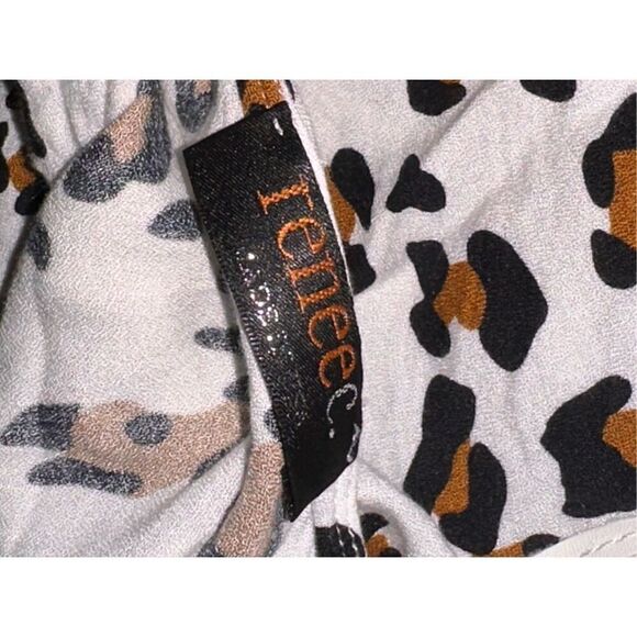 Beautiful women Renee C. Tan Leopard print shift dress with zipper up the back - Picture 4 of 7